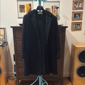 Albert Nipon Elegant Black Hooded Coat